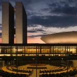 MP do Imposto Seletivo — MP do Imposto Seletivo escorrega para agosto — e o calendário constitucional com
