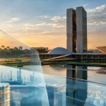 Edifícios de Brasília representam o cálculo e a definição da alíquota de referência da CBS para 2027