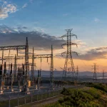 Torres de energia representam proposta da Aneel de redução de 3,65% ou 9,25% em contratos regulados antigos em 2027