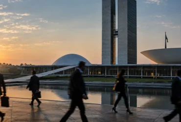 Prédios institucionais em Brasília ilustram análise do TCU sobre o cálculo da alíquota da CBS para 2027
